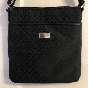 Tommy Hilfiger bag